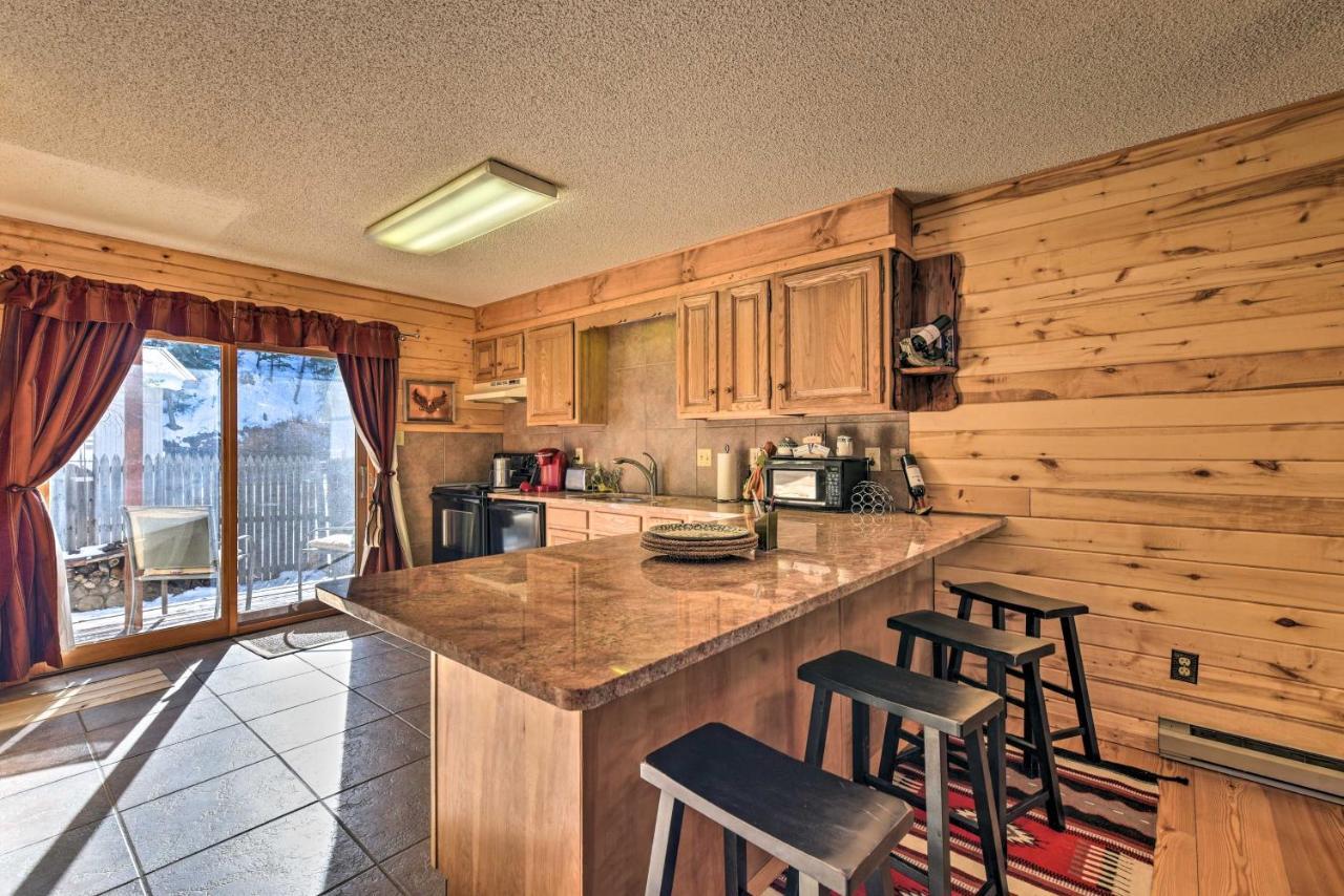Downtown Red River Retreat With Mtn Views And Yard Extérieur photo